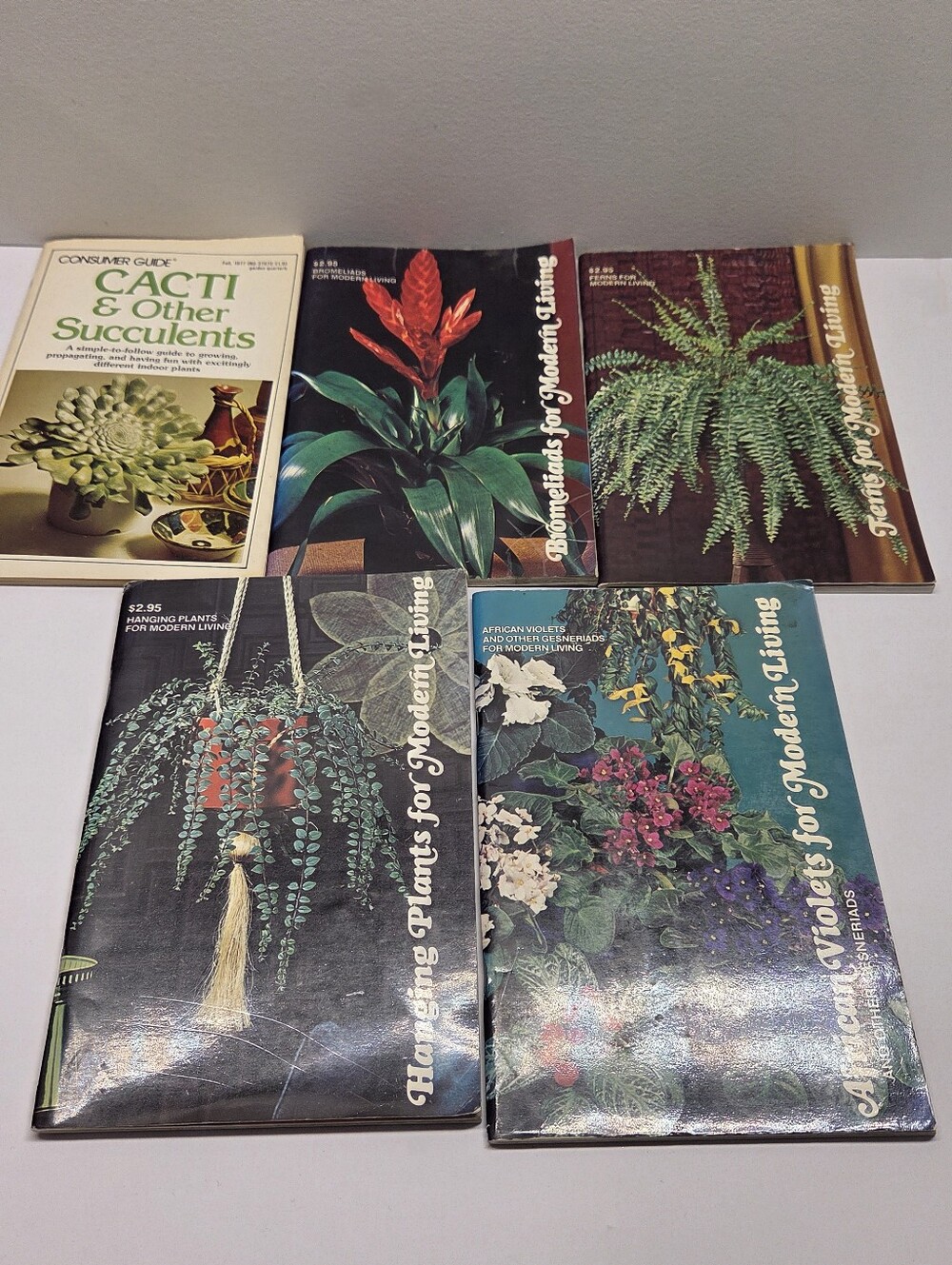 Lot Of 5 70s Houseplant Growing And Care Booklets Vintage Plants Cacti Succulent